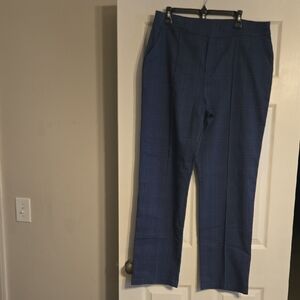 Women's HUE Pull On Pants
